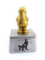 Dick Of The Year – Esprili Masaüstü Ödül Heykeli Model 4